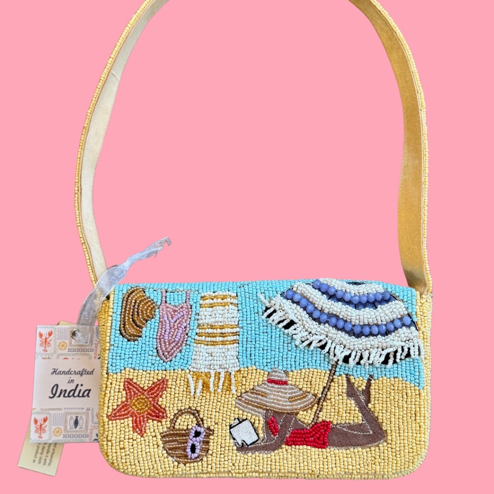 Beaded Beach Babe Bag NWT New Release Beach Beaded Purse